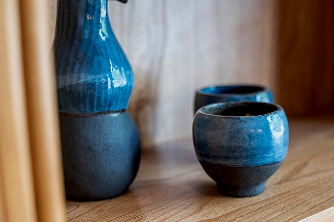 eco design living art gallery blue pottery